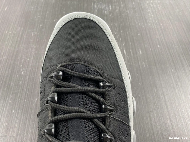 9 Retro Particle CT8019-060 Grey Jordan 1017